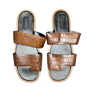 TopShop HOVE Khaki Leather  Sandals